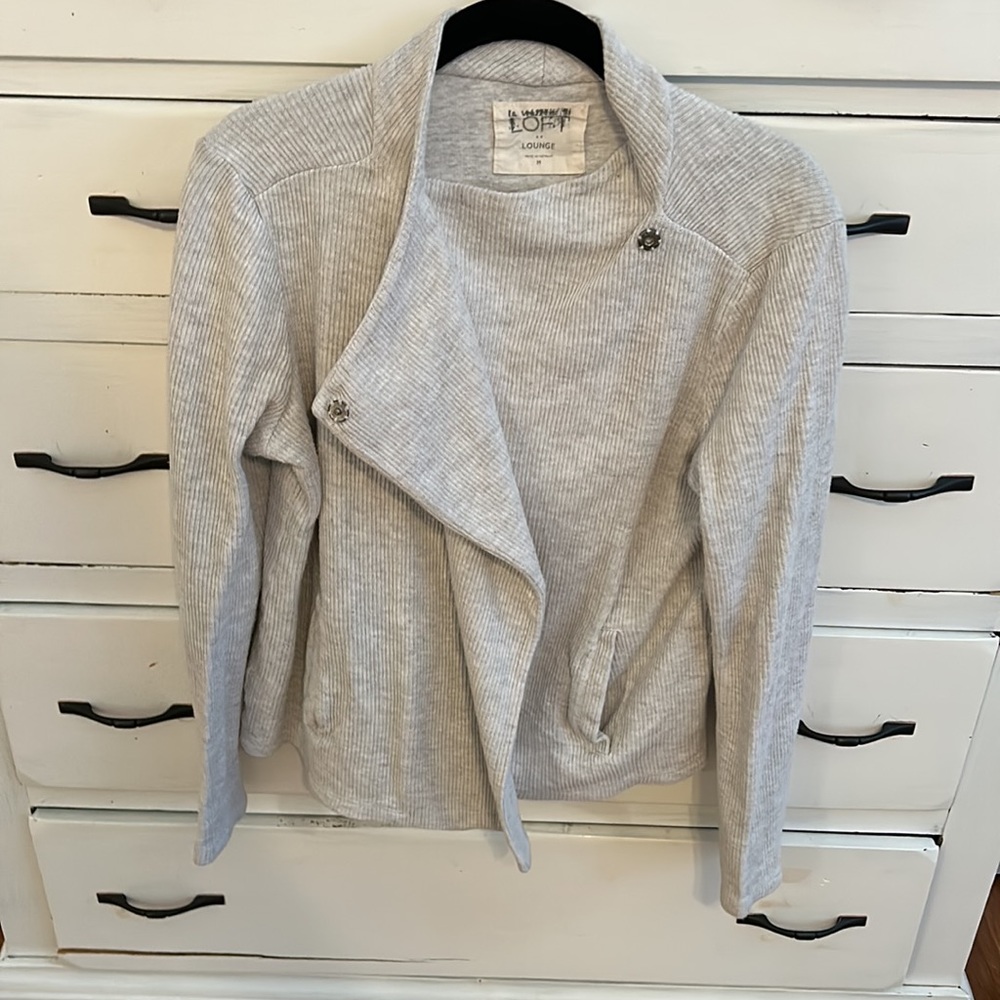 LOFT Light Gray Ribbed Open Front Cardigan - Picture 4 of 5
